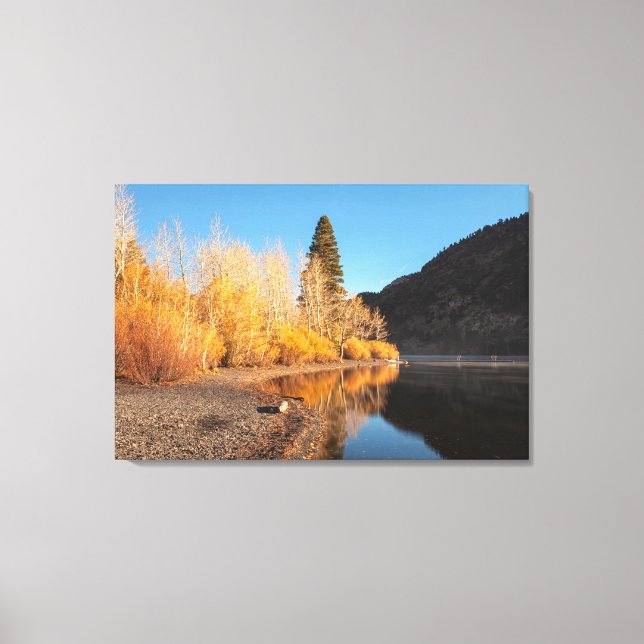 Herbstsee-Reflektion Leinwanddruck (Vorderseite)