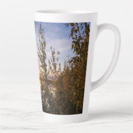 Herbstsonneuntergang Milchtasse