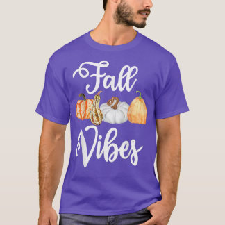 Herbstvibes niedlicher Herbstkürbis halloween than T-Shirt