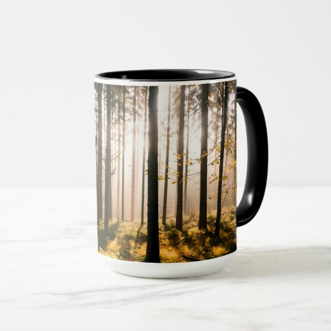 Herbstwald mit Sonnenstrahlen Tasse (VorderseiteRechts)