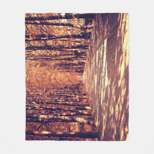 Herbstwaldpfad: ruhige Landschaftsreise Fleecedecke