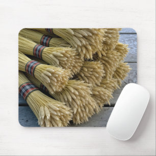 Herbstwein mit Karierten Ribbons ummantelt Mousepad