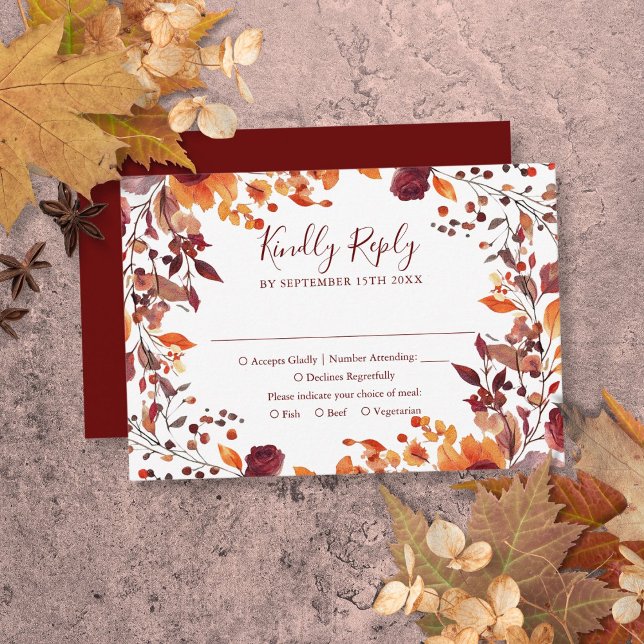 Herbstwoche in Burgund lässt blutige Hochzeit RSVP Karte (Burgundy Fall Autumn Leaves Floral Wedding RSVP Card)