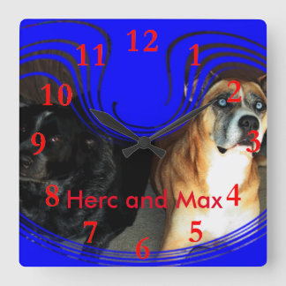 Herc and Max Quadratische Wanduhr