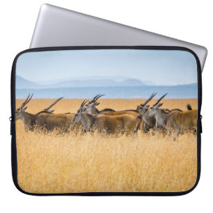 HERD DER ANTELOPEN AUF DEM GRASS-FELD LAPTOPSCHUTZHÜLLE