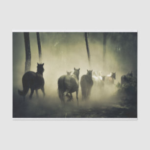Herde wild lebender Pferde Seidenpapier