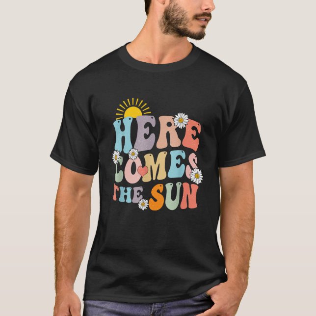 Here Comes The Sun Summer Vacation Beach Family Ma T-Shirt (Vorderseite)