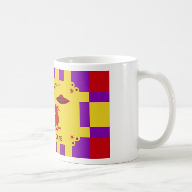 HEREIN ÜBERFALLEN TASSE (Rechts)