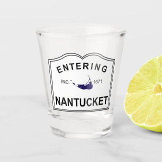 Hereinkommende Nantucket Insel Schnapsglas