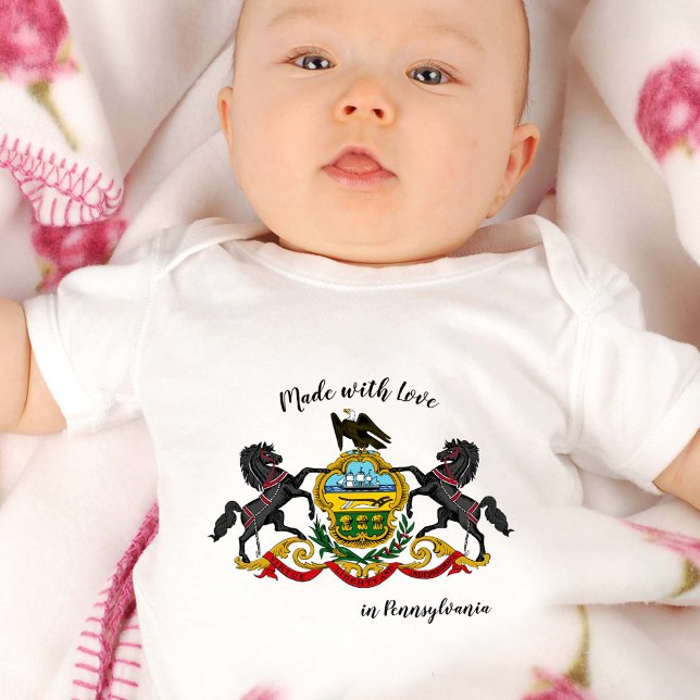 Hergestellt mit Liebe in Pennsylvania / Fahne, Sta Baby Strampler (Von Creator hochgeladen)