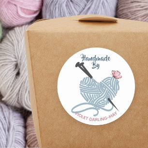 Hergestellt von Custom Name - Strickgarnbastler Runder Aufkleber