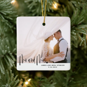 Herr & Mrs. Script Heart Modern Wedding Bliss Foto Keramikornament