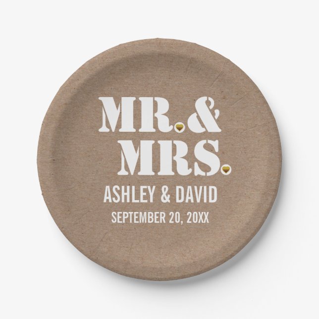 Herr & Mrs. typography rustic kraft wedding Pappteller (Vorderseite)