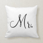 Herr Pillow Kissen<br><div class="desc">Hälfe eines ganzen Sets Kissen entwarf für Ihren speziellen Tag!</div>