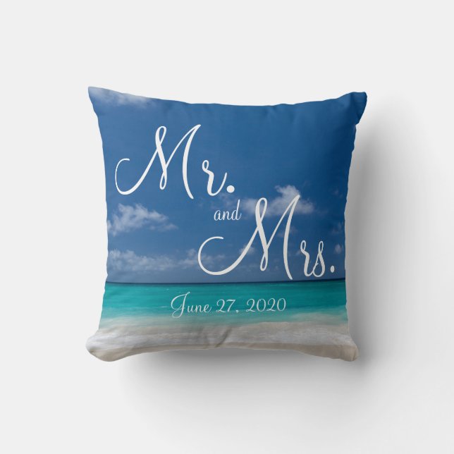 Herr und Frau Blue Beach Wedding Pillows Kissen (Vorderseite)