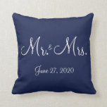 Herr und Frau Blue Nautical Wedding Pillows Kissen<br><div class="desc">Mr. und Mrs. blue nautical wedding pillows mit individualisierbarem Text</div>