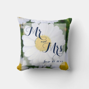 Herr und Frau Floral Wedding Pillows Daisy Kissen