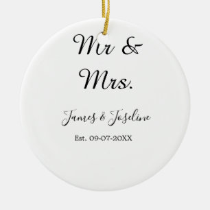 Herr und Frau fügen den Namen est hinzu. Ehepaar Keramik Ornament