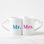 Herr und Frau Tasse Set (rosa und blau)<br><div class="desc">"mr and mrs", "his and her", "his and her", "mr. and mrs", "mr & mrs", "his & hers", "his & her", Paare, Ehepaare, Tasse, "Tasse Set", Set, Paar, Braut, Bräutigam, ihre, ihre, mr, mrs, mister, vermisse, missus, stilvoll, verheiratet, "nur verheiratet", Ehe, Hochzeit, Verlobung, verlobt, Verlobte, Text, "schwarz und weiß", personalisierbar,...</div>