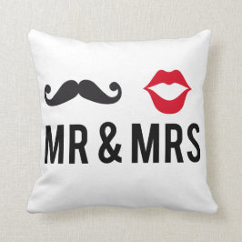 Herr und Frau, Textentwurf mit dem Schnurrbart und Kissen