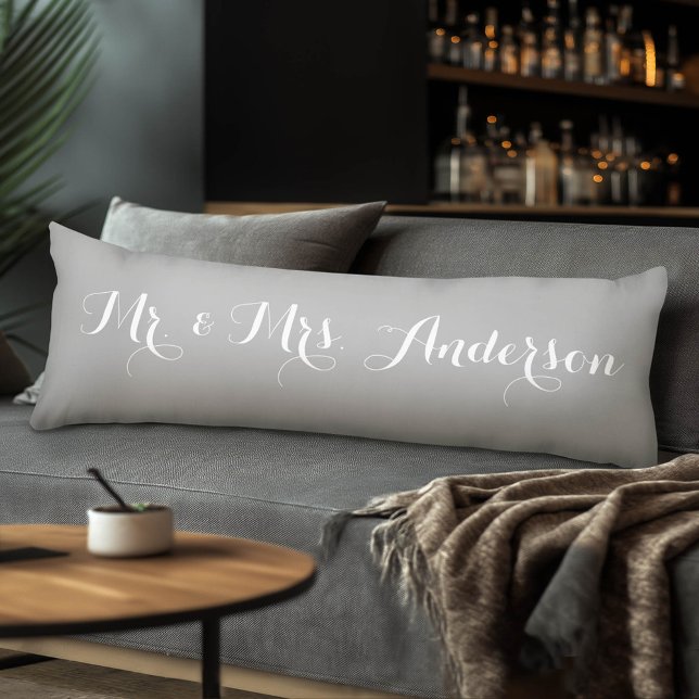 Herr und Frau Wedding Custom Bride and Groom Name Seitenschläferkissen (Custom Body Pillow)
