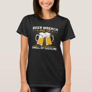 Herren Bier Schraubenschlüssel Geruch von Benzin A T-Shirt