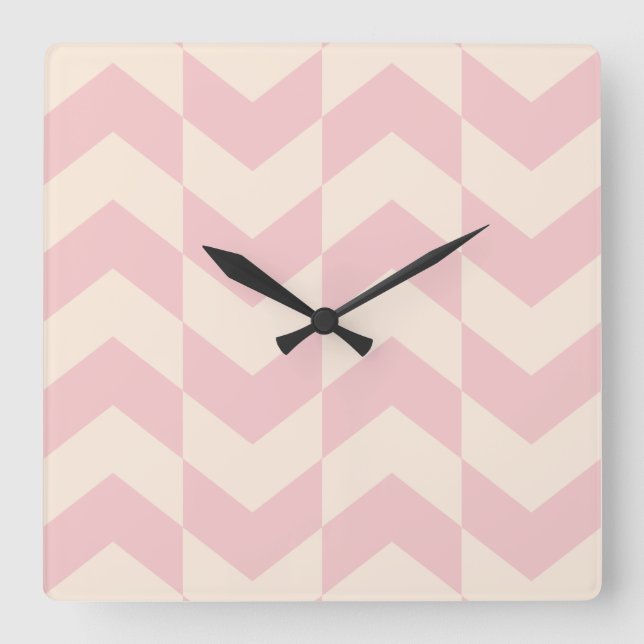 Herringbone-Muster Blush Pink Uhr (Vorderseite)