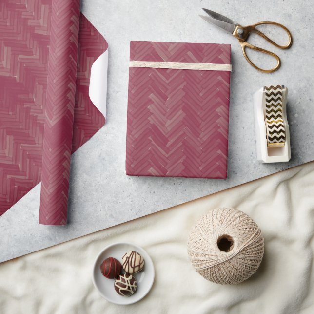 Herringbone Zickzack Pattern Luxurious Red Geschenkpapier (Kunsthandwerk)