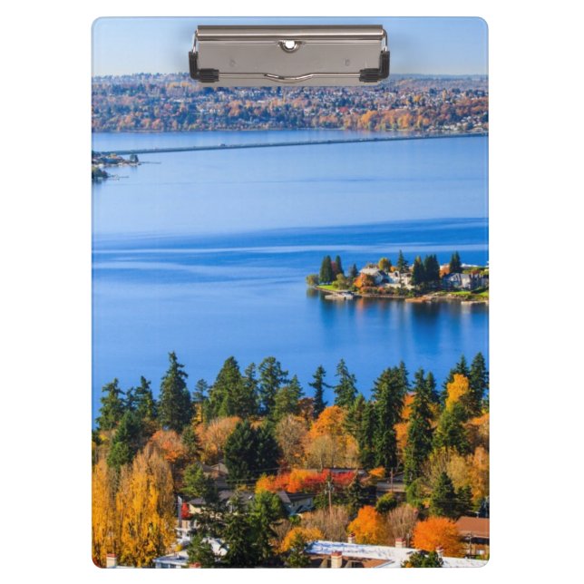 Herrliche Farben des Falles bei Bellevue Klemmbrett (Vorderseite)