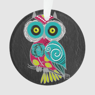 Herrliche kundenspezifische Eule auf schwarzem Ornament