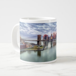 Herrliche Morgenansicht- und -stadtreflexionen Jumbo-Tasse