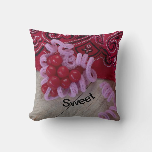 Herz & Bandana in Rot-Süßigkeiten Land Kissen (Vorderseite)