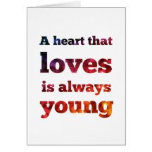 Herz, dass Lieben immer junges buntes Bokeh ist