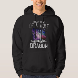 Herz des Wolfs Soul eines Drachen - Wolf Krieger T Hoodie
