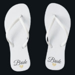 Herz Fab Bride Gold Flip Flops<br><div class="desc">Flip Flops für die Bride! Einfach anpassbar,  ändern Sie die Farbe des Gurtbandes,  die Sohle-Farben,  fügen Sie Text oder andere Bilder!</div>