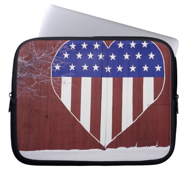 Herz-Förmiges US Flagge Laptopschutzhülle (Vorderseite)