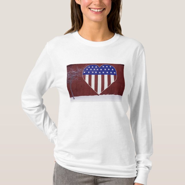 Herz-Förmiges US Flagge T-Shirt (Vorderseite)
