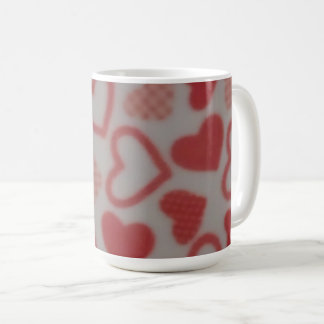 Herz gemusteter Becher anders als andere Kaffeetasse