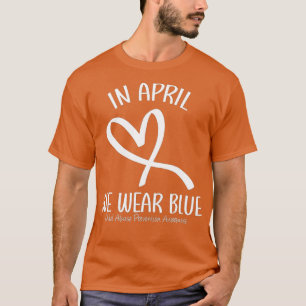 Herz im April tragen wir blauen Kindesmissbrauch P T-Shirt