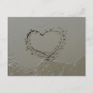 Herz im Sand Postkarte