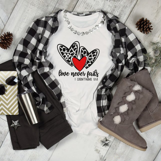 Herz-Liebe Versage nie T-Shirt (Von Creator hochgeladen)