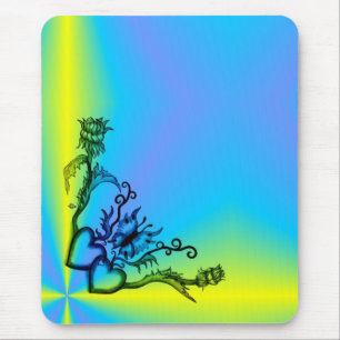 Herz mit Blume und Schmetterling im Tattoo-Stil Mousepad
