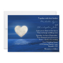 Herz Moon und Snowy Beach Winter Hochzeit