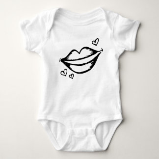 Herz und Lippen Baby Strampler
