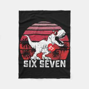 Herzen 67 Valentinstag 67 Meme Sechs Sieben 6 7 T- Fleecedecke