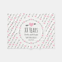 Herzen und Pfeil-personalisierter