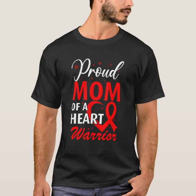 Herzerkrankungen Bewusstseinsbildung Proud Mama ei T-Shirt (Vorderseite)