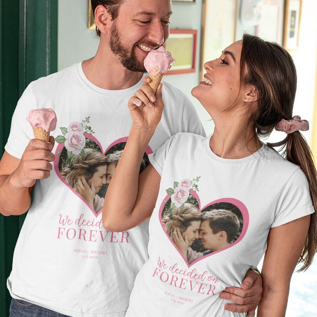Herzform Foto Chic florale Verlobung T-Shirt (The t-shirts can be purchased separately )