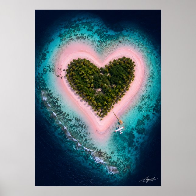 Herzförmige rosa Sandinsel Satellitenansicht Poster (Vorne)