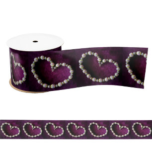 Herzförmige Vintage-Perlenkette Lila Satinband